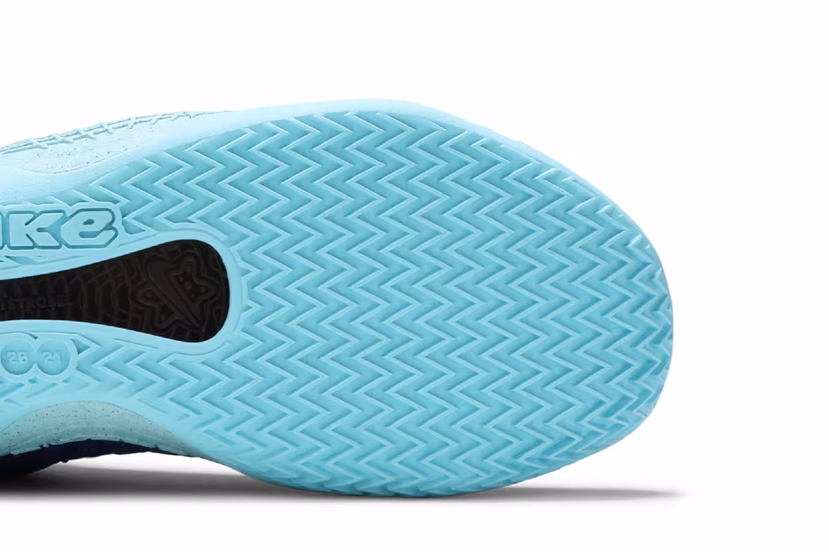Nike Cosmic Unity TB Game Royal, view 6