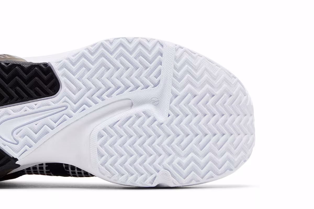 Nike LeBron Witness 7 EP White Black, view 6
