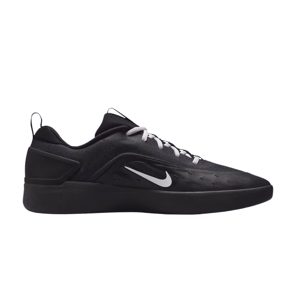 Nike Zoom Nyjah 4 SB Black White