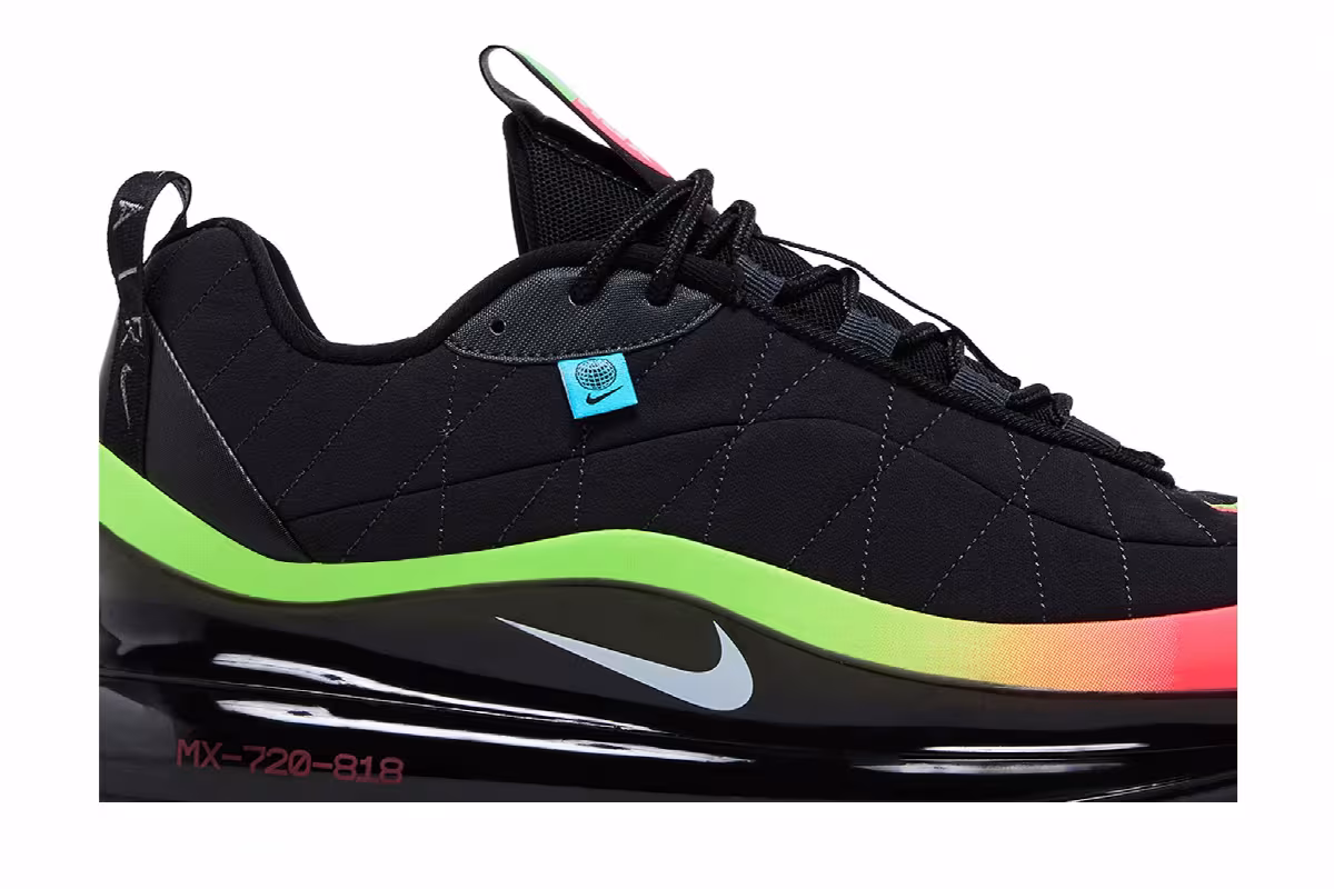Nike Air MX 720-818 Worldwide Pack - Black, view 3