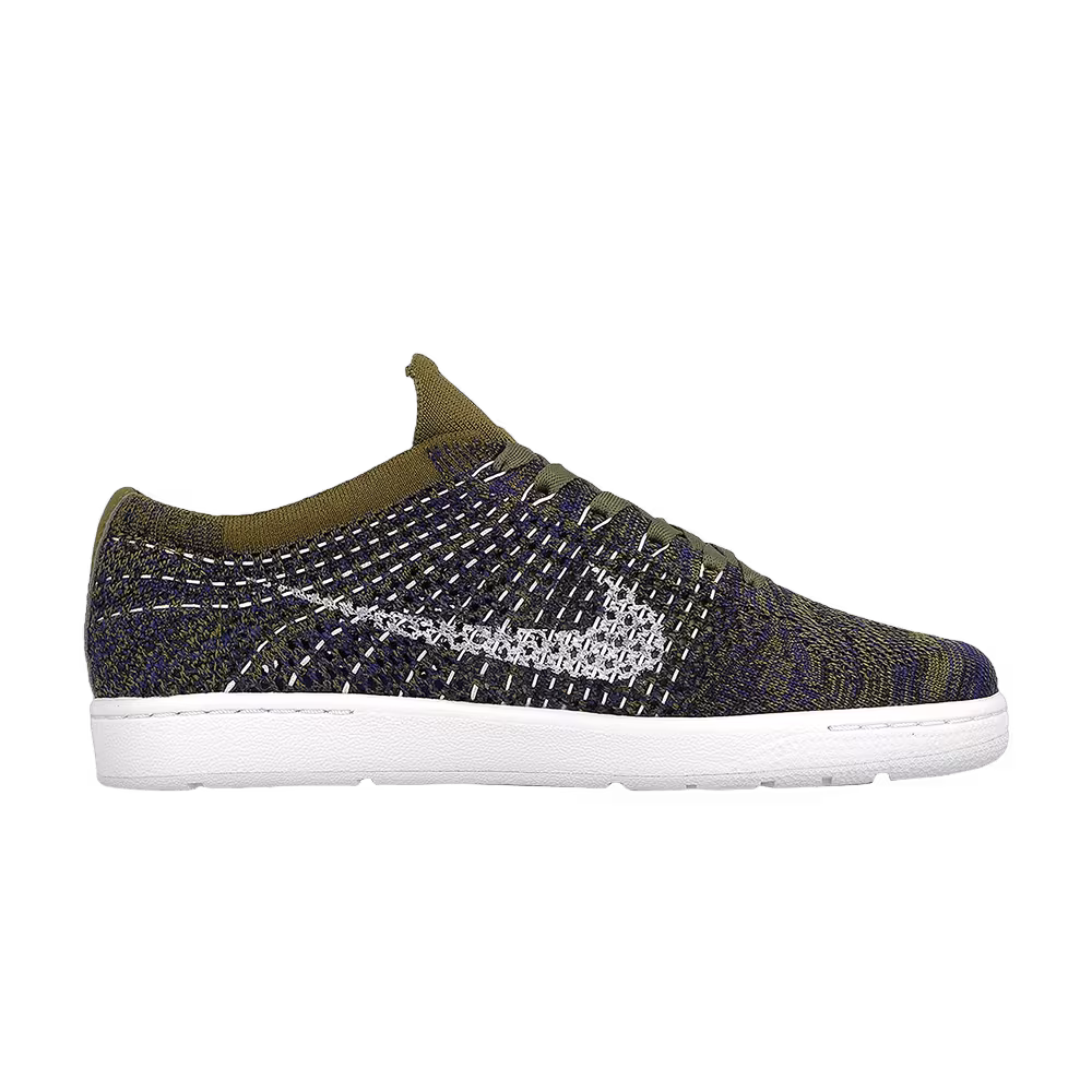 Nike Women's Tennis Classic Ultra Flyknit Olive Flak