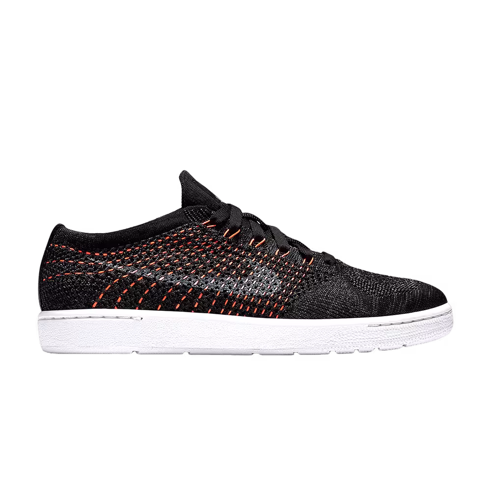 Nike Women's Tennis Classic Ultra Flyknit