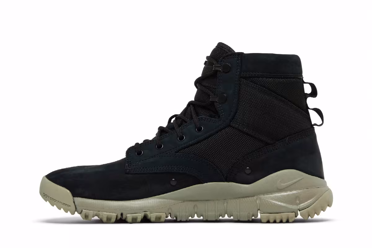 Nike SFB Field 6 Inch Leather Boot Black Light Taupe, view 4