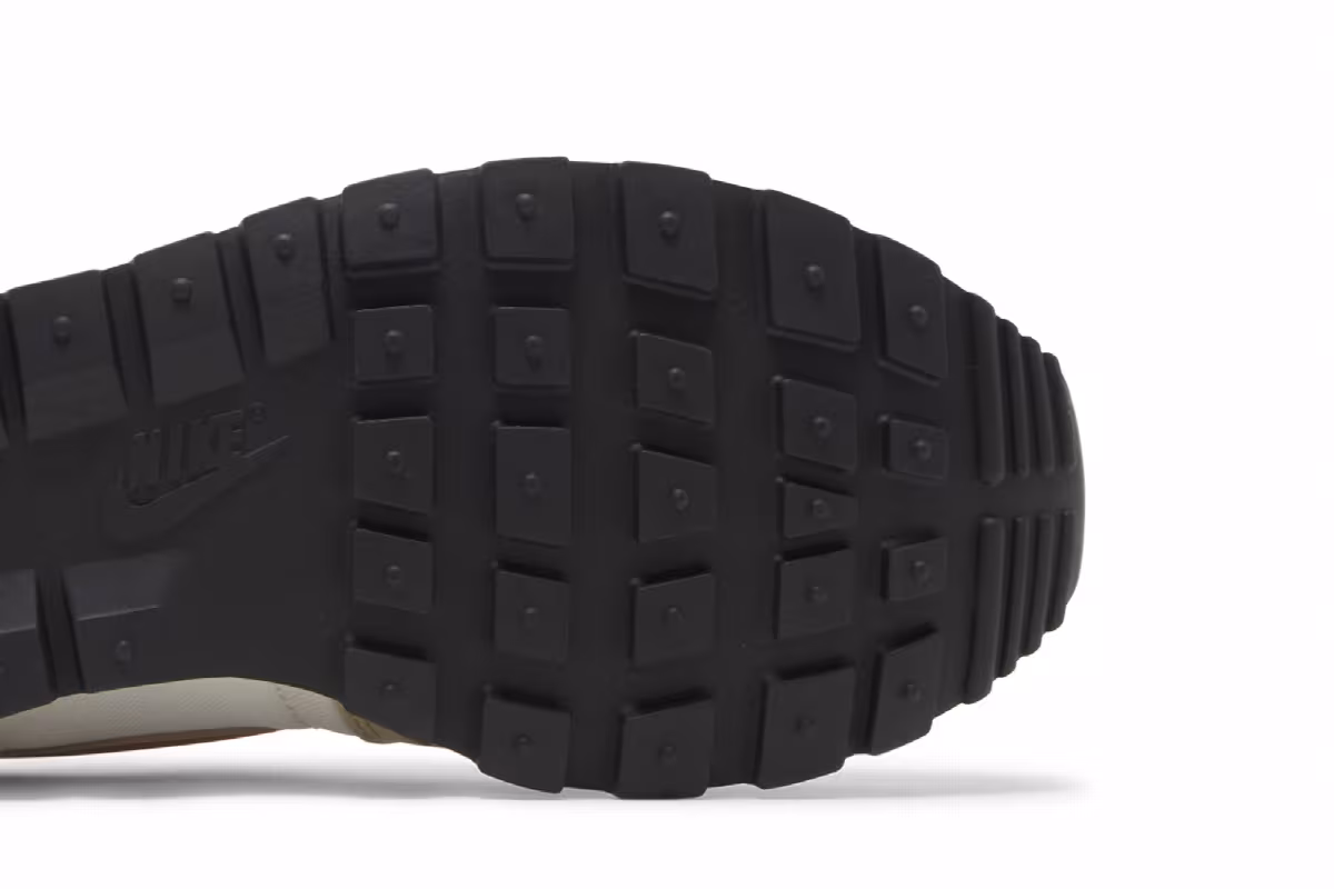 Nike Air Pegasus 83 Premium Phantom Ale Brown, view 6