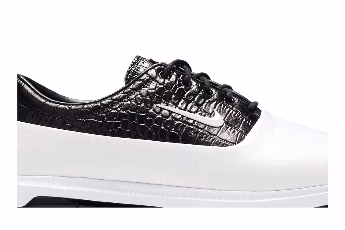 Nike Air Zoom Victory Tour Wide White Black, view 3