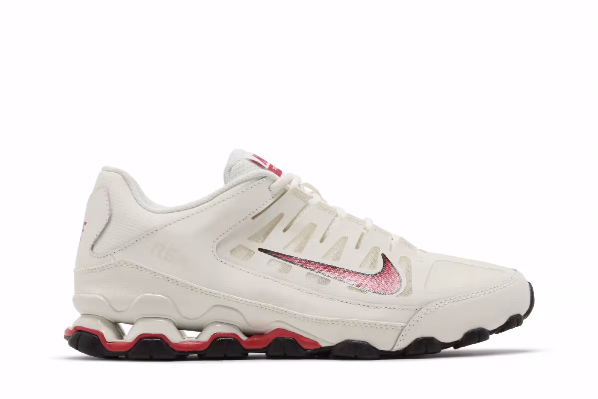 Nike Reax 8 TR Mesh Sail Mystic Red, view 2