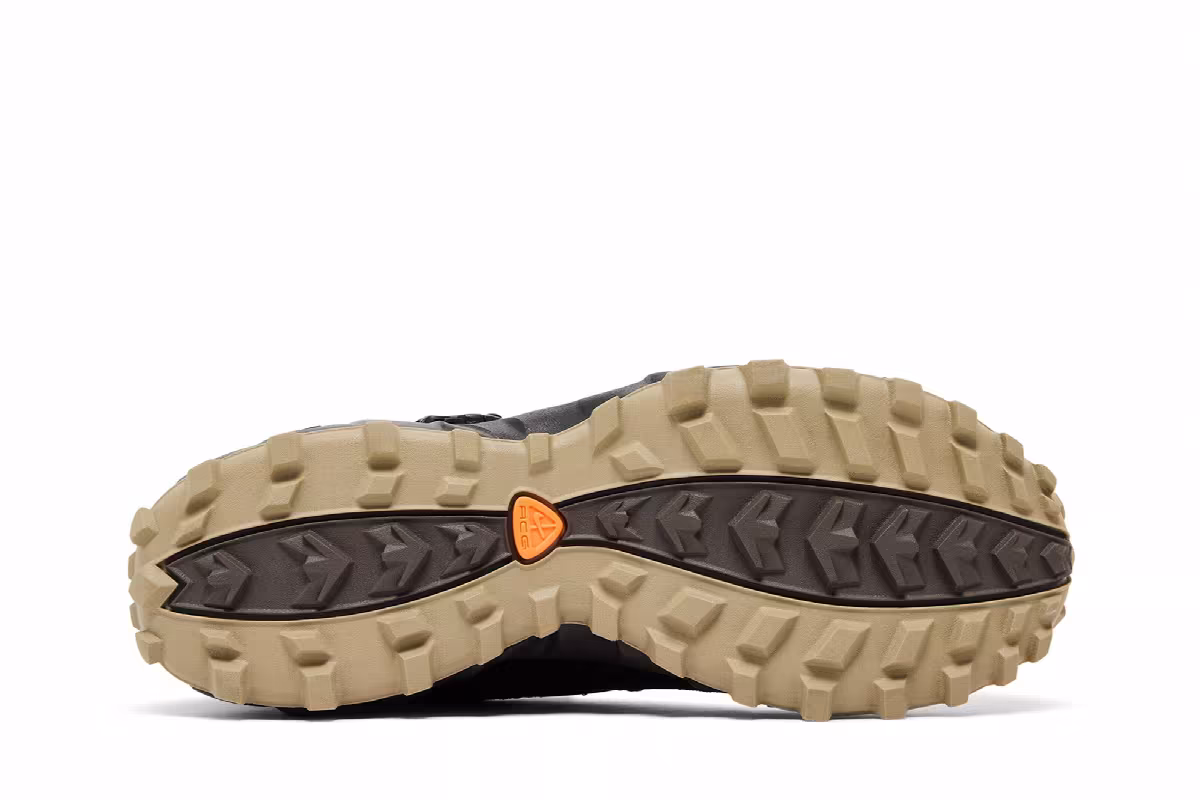 Nike ACG Phassad Ironstone and Black, view 5