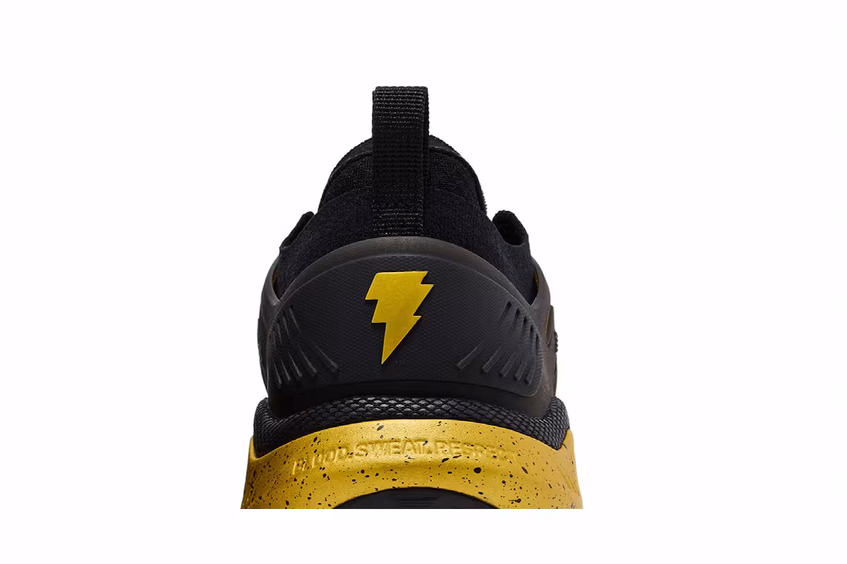 Black Adam x Under Armour Project Rock 5 Anti Hero, view 8