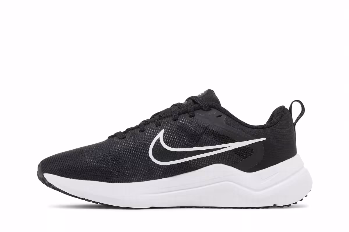 Nike Women's Downshifter 12 Black White, view 4