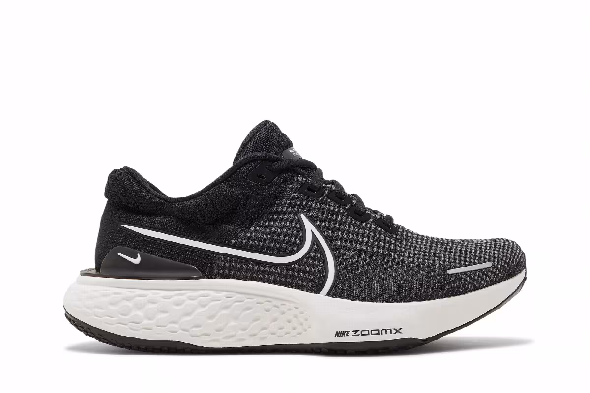 Nike ZoomX Invincible Run Flyknit 2 Black Summit White, view 2