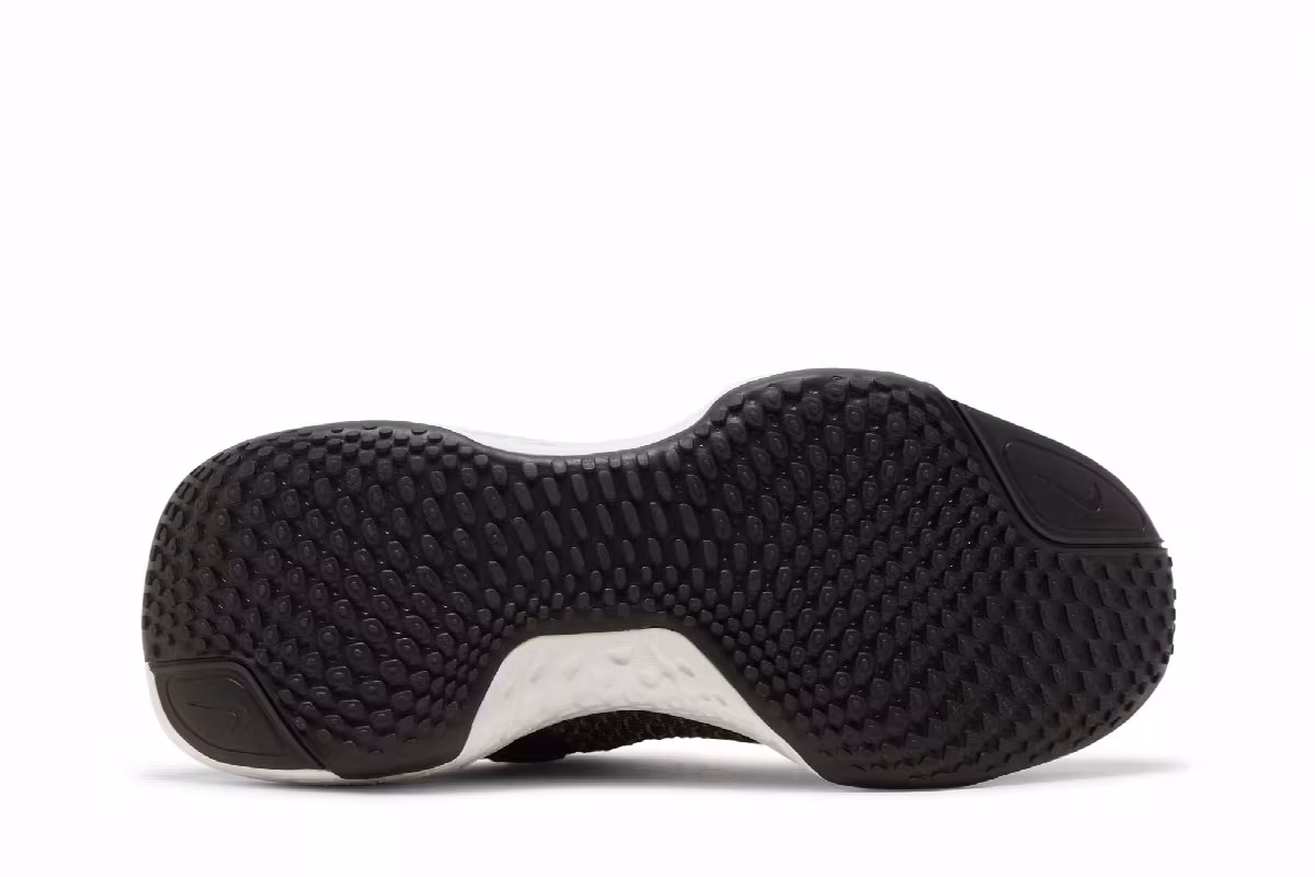 Nike ZoomX Invincible Run Flyknit 2 Black Summit White, view 5