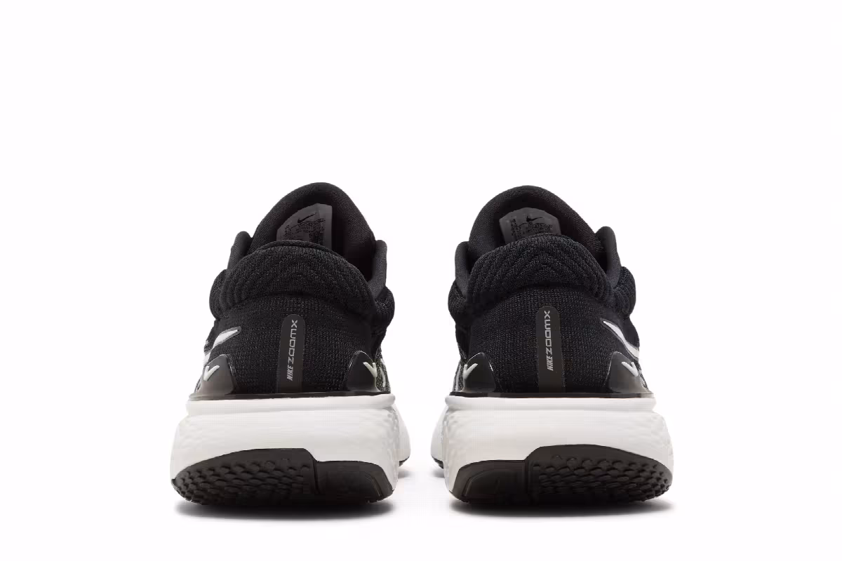 Nike ZoomX Invincible Run Flyknit 2 Black Summit White, view 7