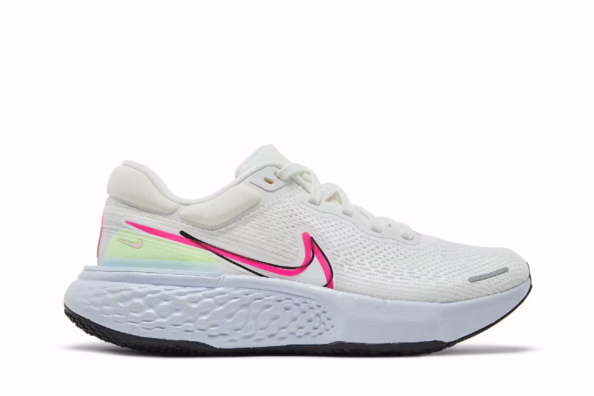 Nike ZoomX Invincible Run Flyknit Phantom, view 2