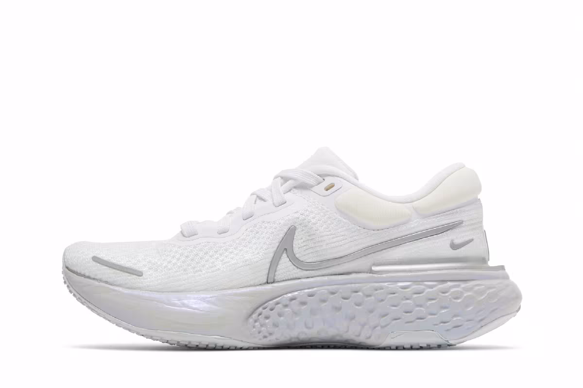Nike Women's ZoomX Invincible Run Flyknit White Metallic Silver, view 4