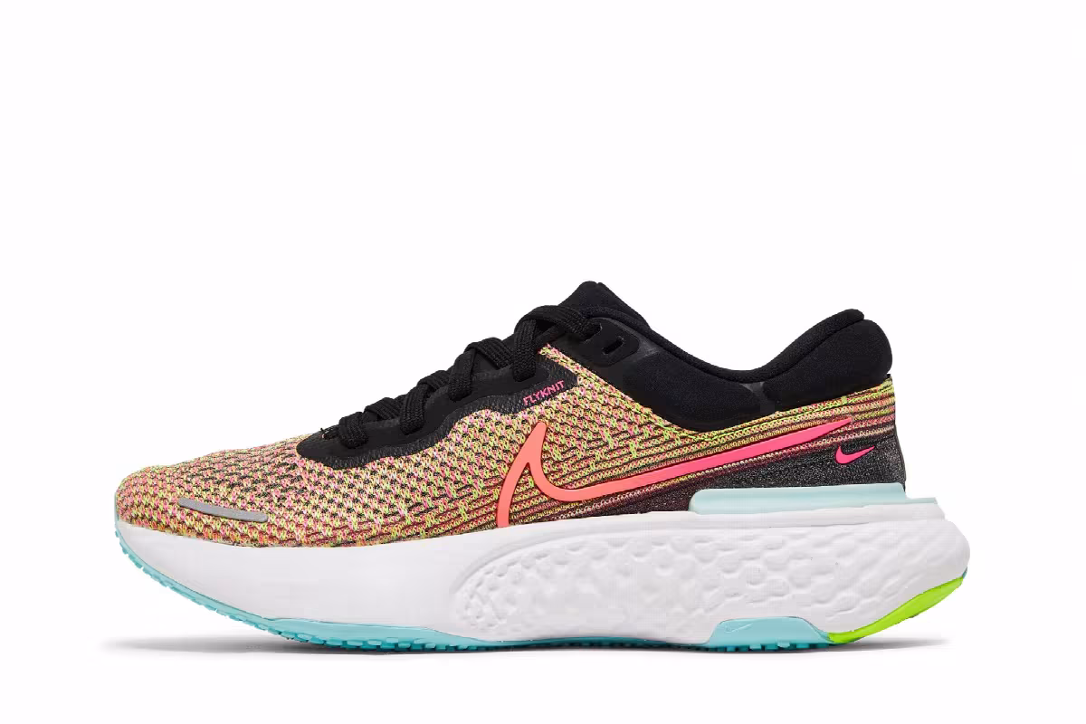 Nike Women's ZoomX Invincible Run Flyknit Volt Bright Mango, view 4