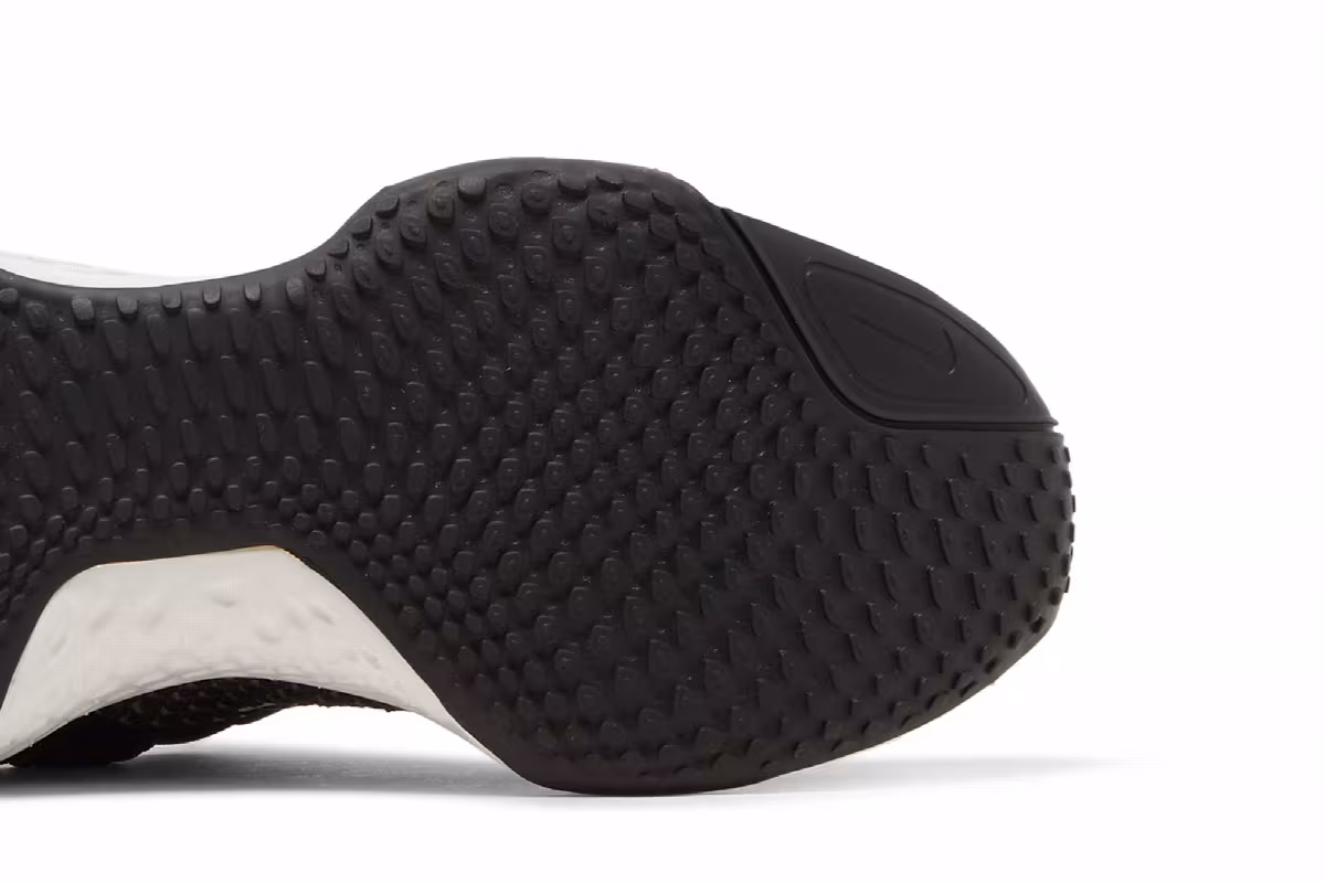 Nike Women's ZoomX Invincible Run Flyknit 2 Black White, view 6