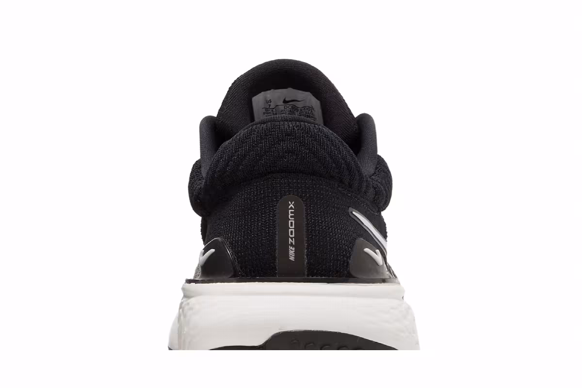 Nike Women's ZoomX Invincible Run Flyknit 2 Black White, view 8
