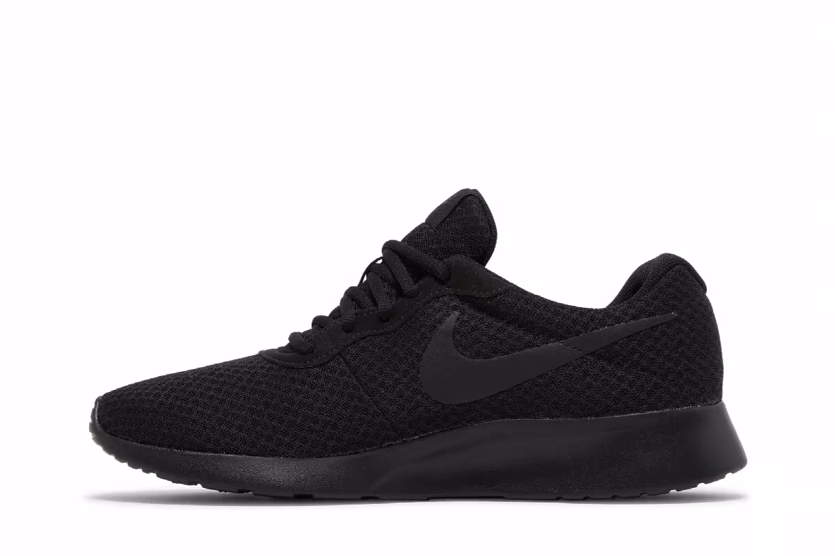 Nike Tanjun Black, view 4