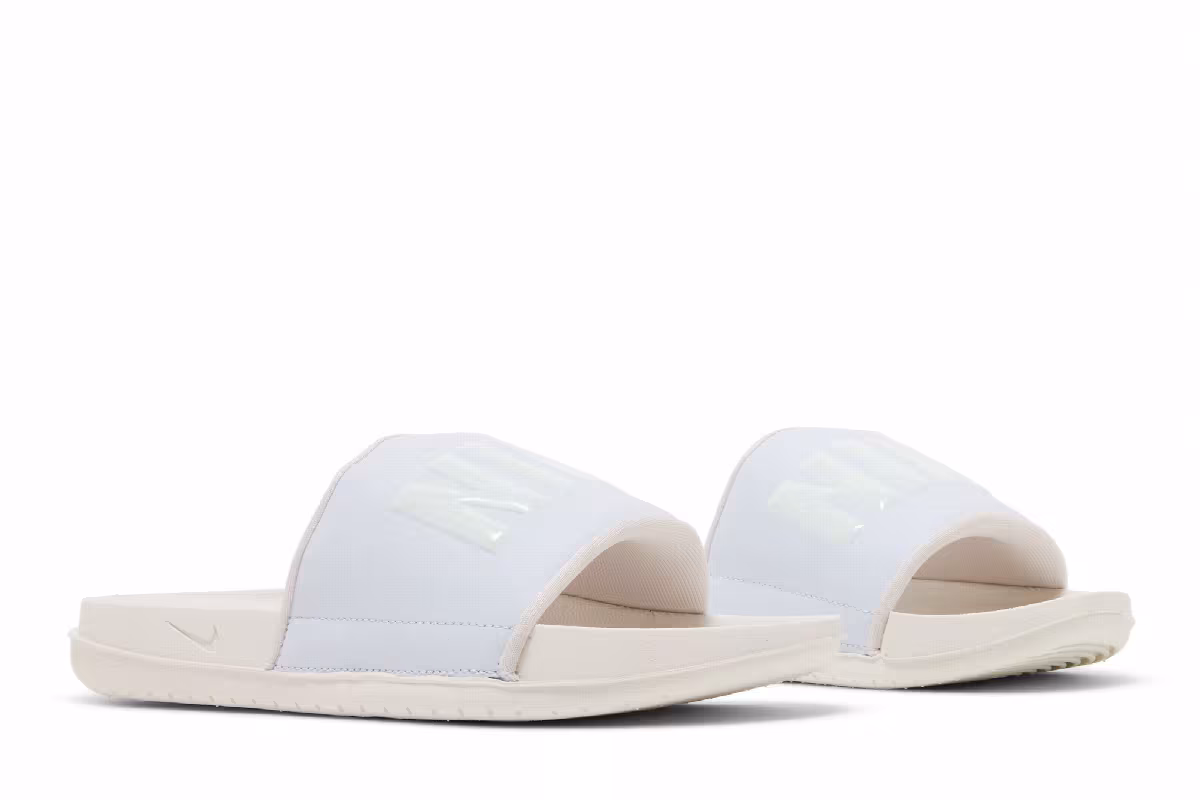 Nike Women's Offcourt Slide Phantom Barely Green, view 9