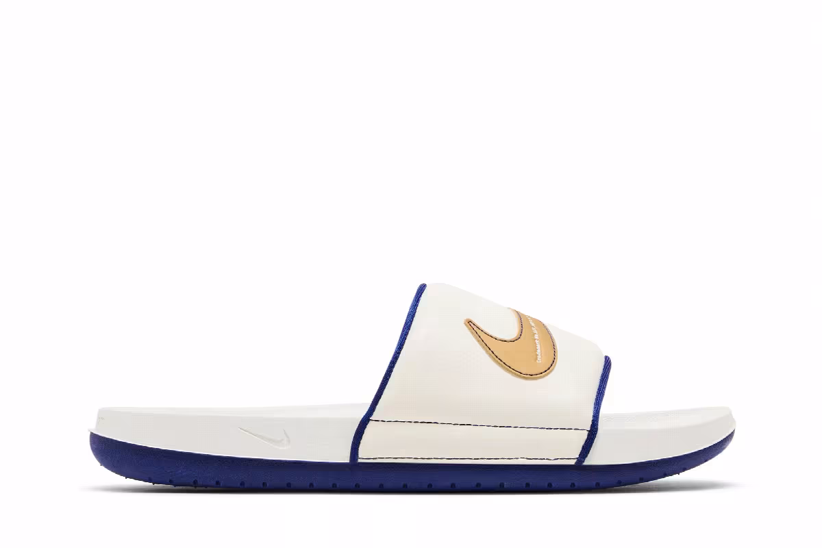 Nike Offcourt Slide Sail Metallic Gold, view 2