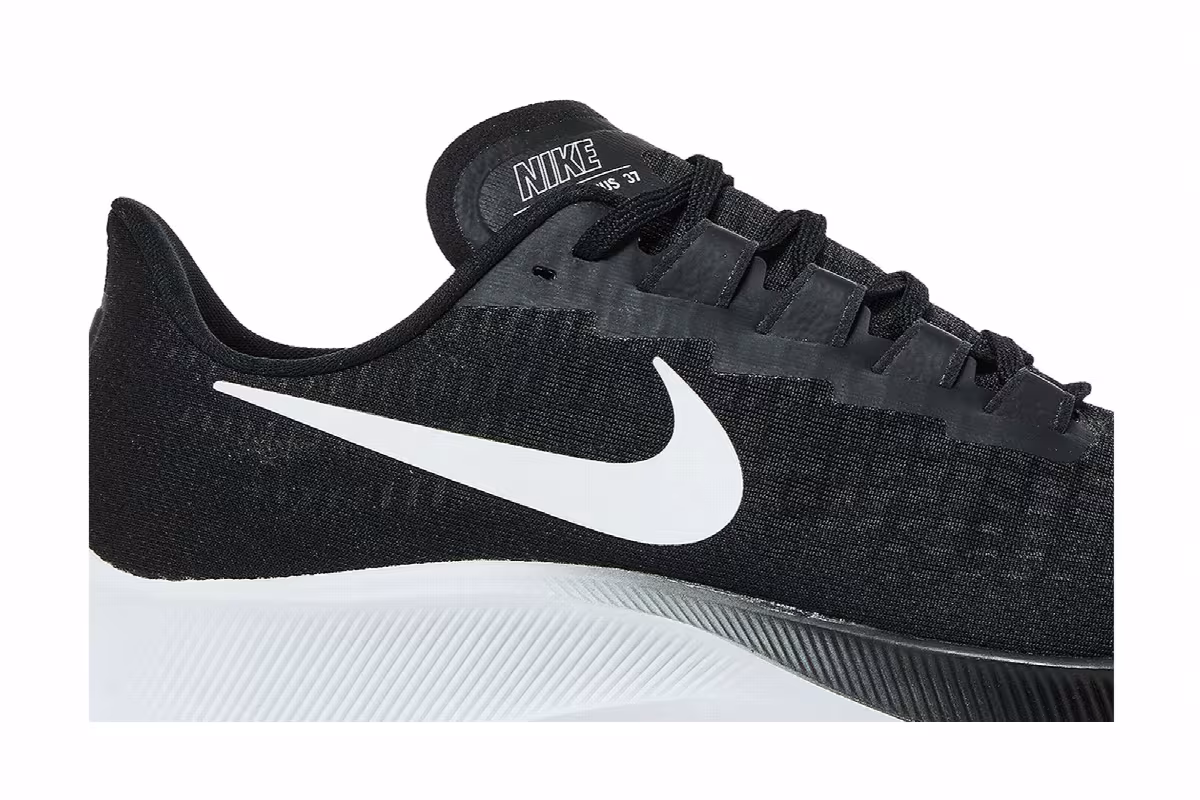 Nike Air Zoom Pegasus 37 TB Black White, view 3