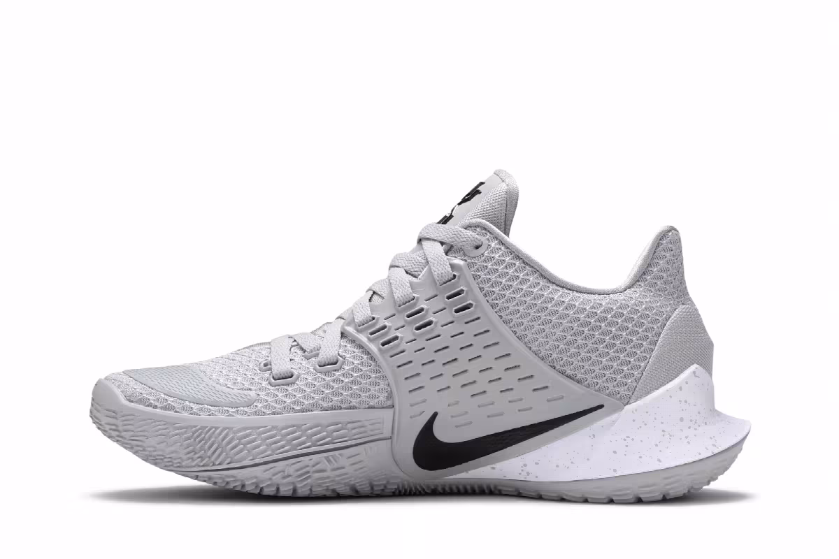 Nike Kyrie Low 2 TB Flat Silver, view 4