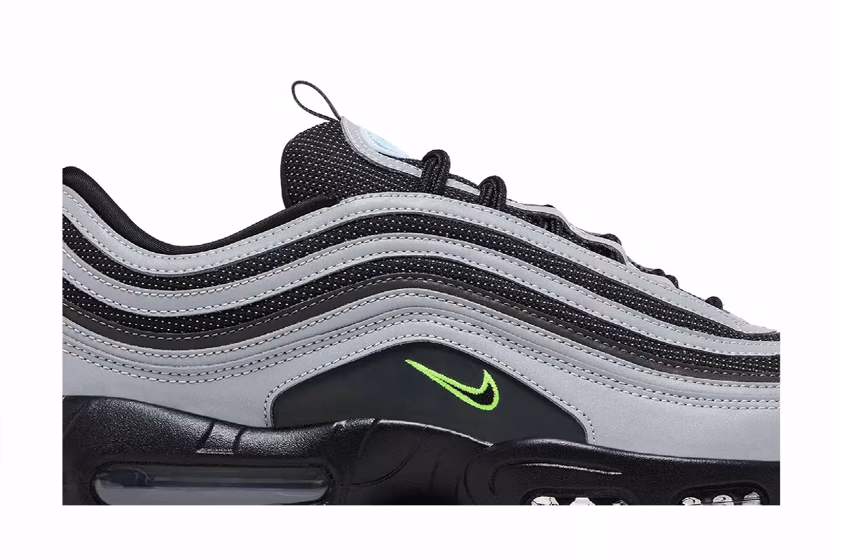 Nike Air Max 95/97 University of Oregon - Lightning, view 3