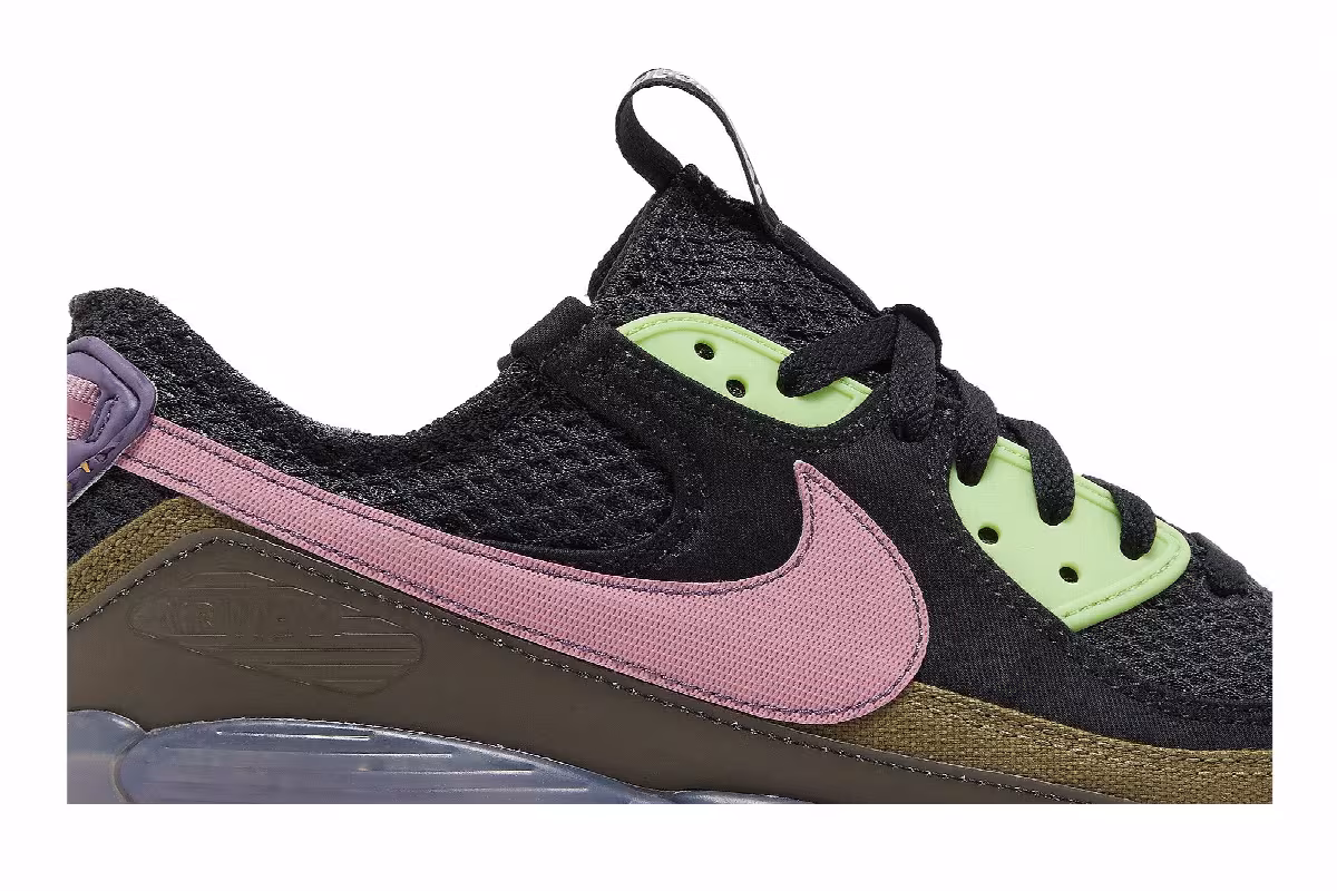 Nike Air Max Terrascape 90 Pink Swoosh, view 3