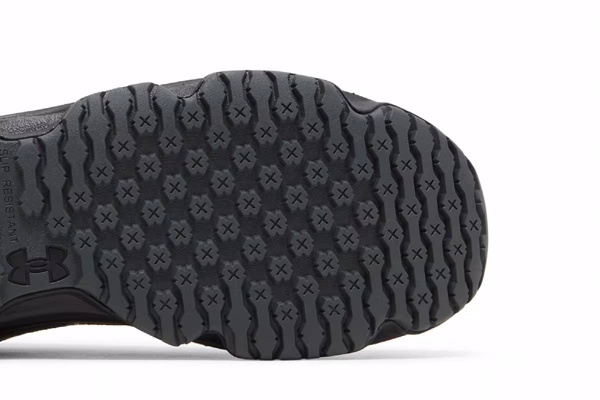 Under Armour Micro G Strikefast Black Pitch Grey, view 6