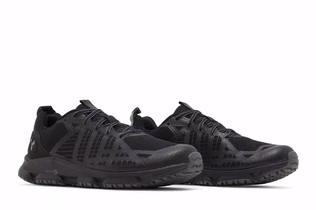 Under Armour Micro G Strikefast Black Pitch Grey, view 9