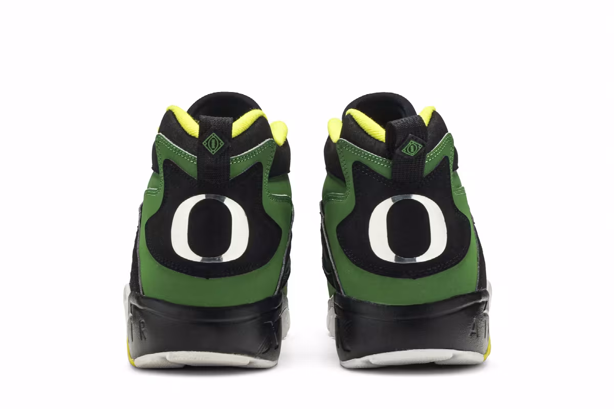 Nike Air Diamond Turf Oregon Ducks, view 7