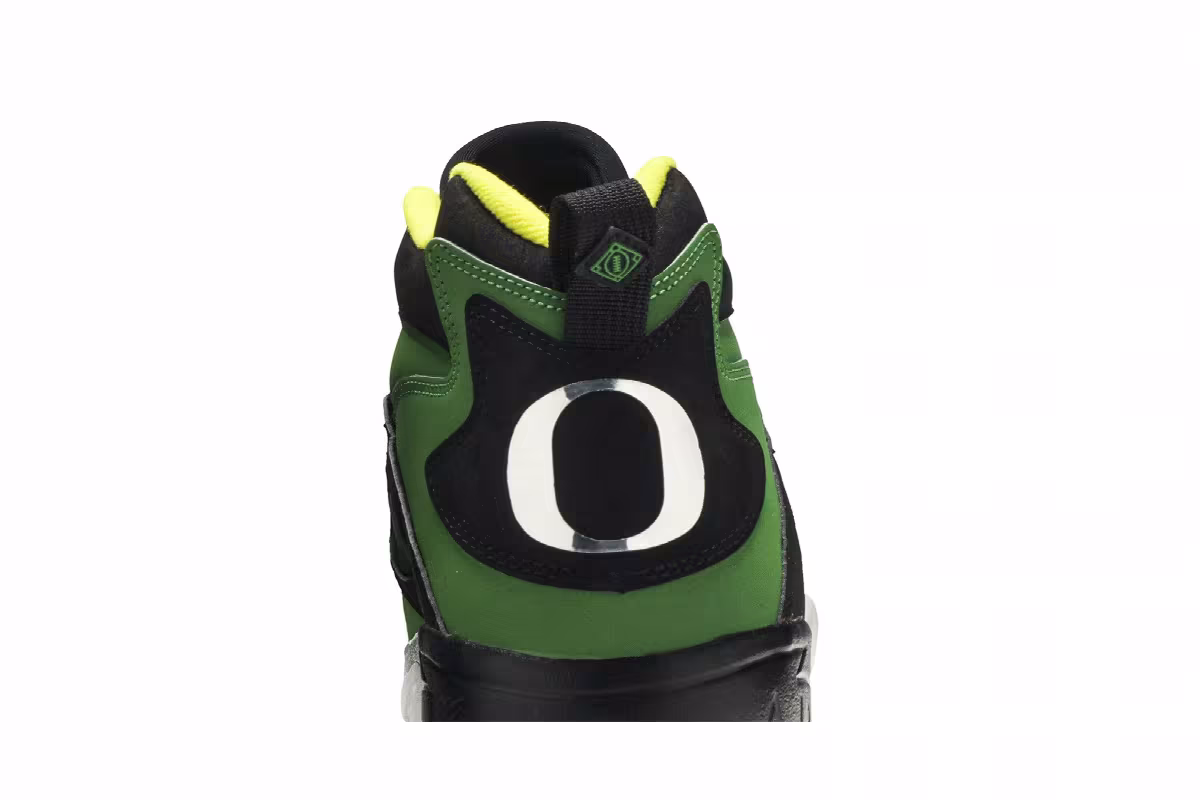 Nike Air Diamond Turf Oregon Ducks, view 8
