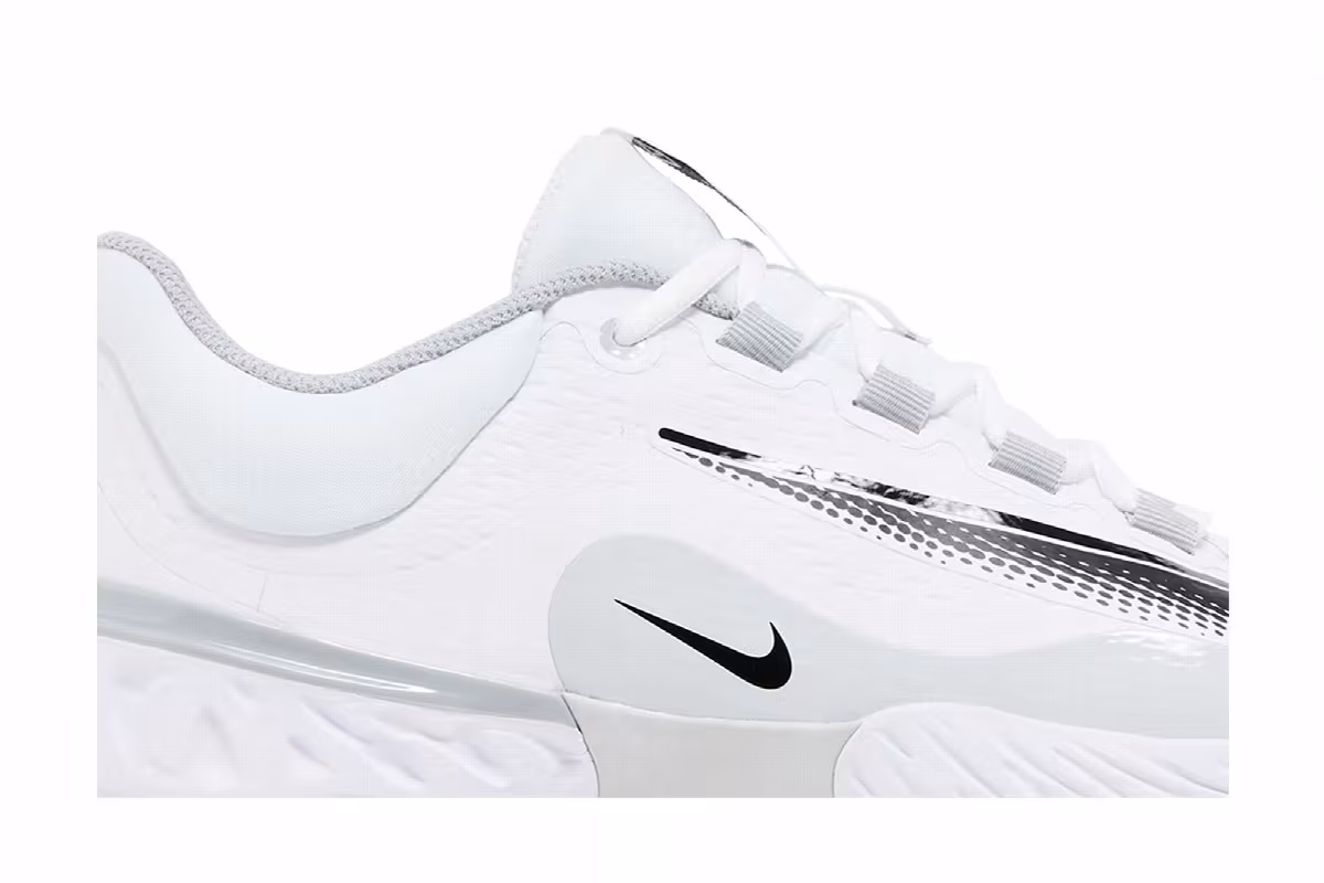 Nike Alpha Huarache Elite 4 Low White Black Wolf Grey, view 3