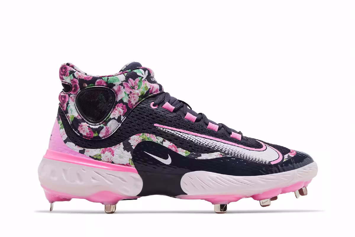Nike Alpha Huarache Elite 4 Mid Mother's Day, view 2