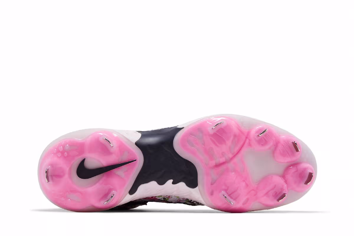 Nike Alpha Huarache Elite 4 Mid Mother's Day, view 5