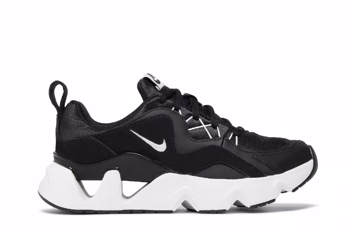 Nike Women's RYZ 365 Black White, view 2