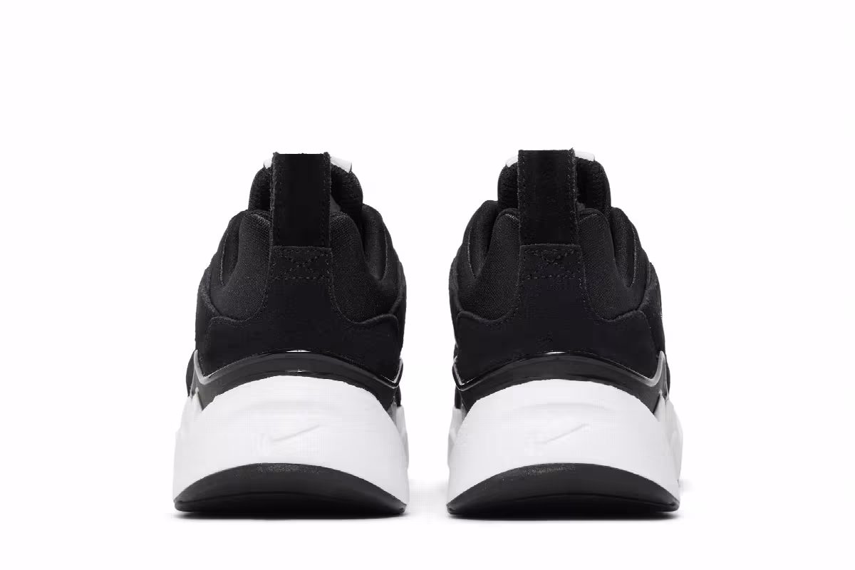 Nike Women's RYZ 365 Black White, view 7