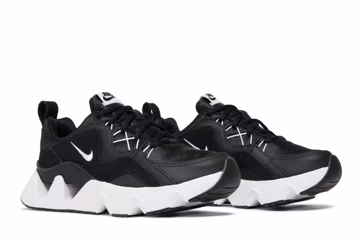 Nike Women's RYZ 365 Black White, view 9