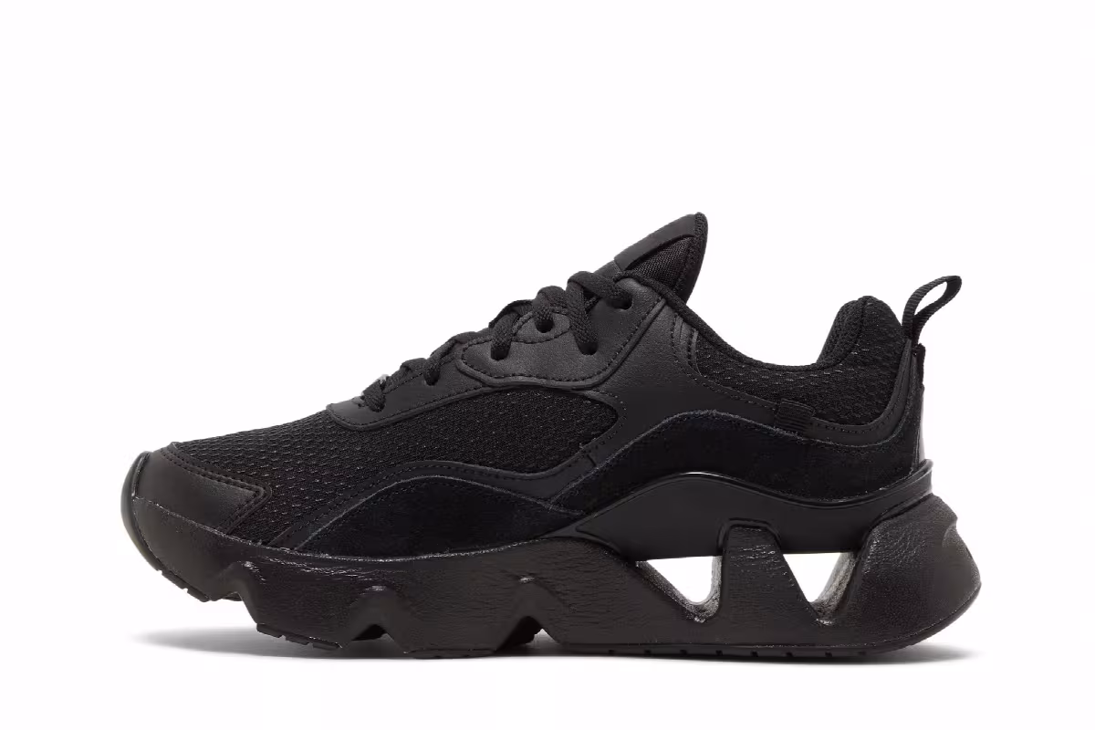 Nike Women's RYZ 365 2 Triple Black, view 4