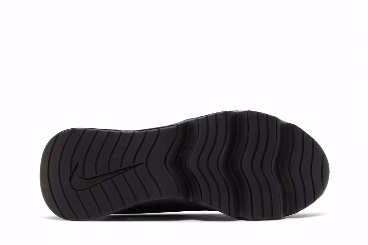 Nike Women's RYZ 365 2 Triple Black, view 5