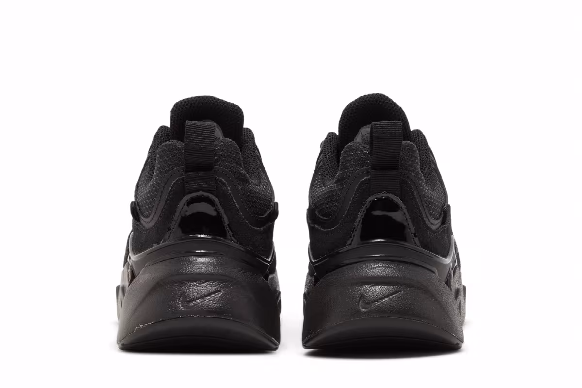 Nike Women's RYZ 365 2 Triple Black, view 7