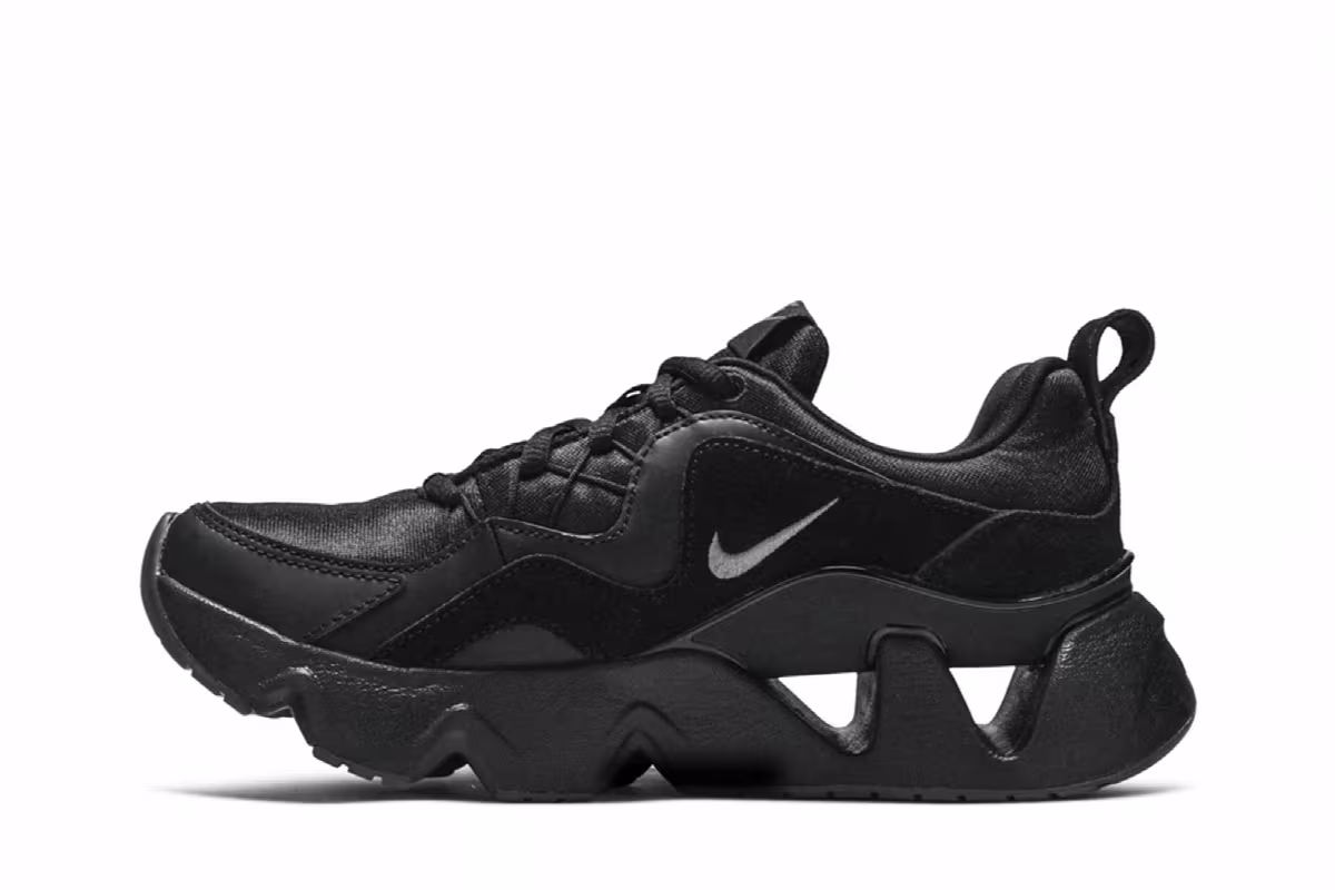 Nike Women's RYZ 365 Black Metallic Grey, view 4