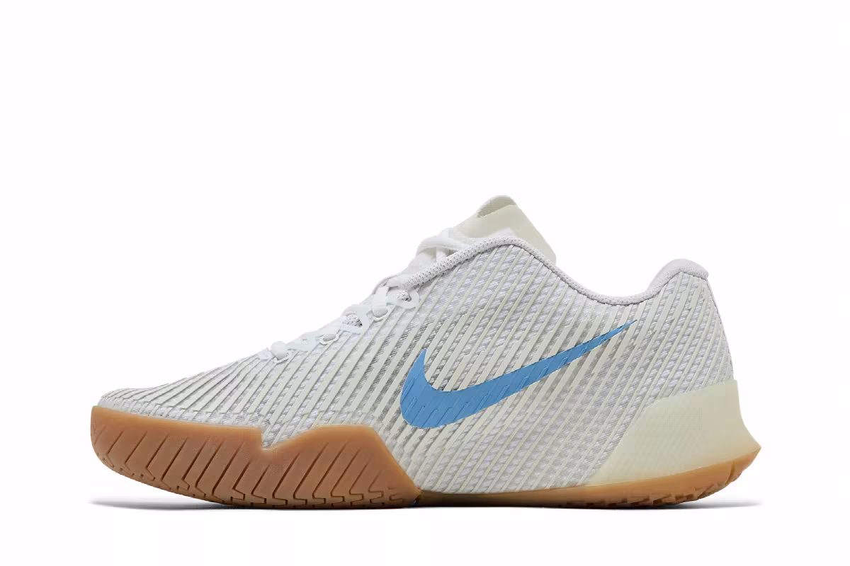 NikeCourt Air Zoom Vapor 11 HC White Light Blue Gum, view 4
