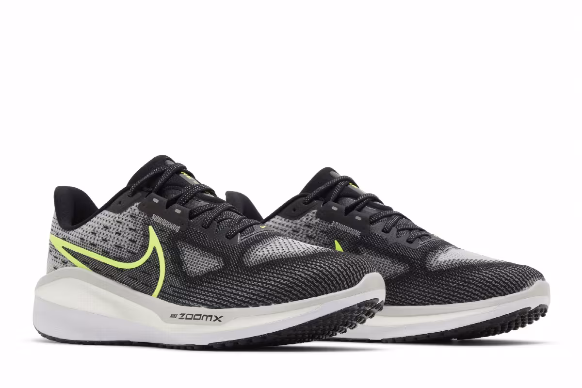 Nike Vomero 17 Black Volt, view 9