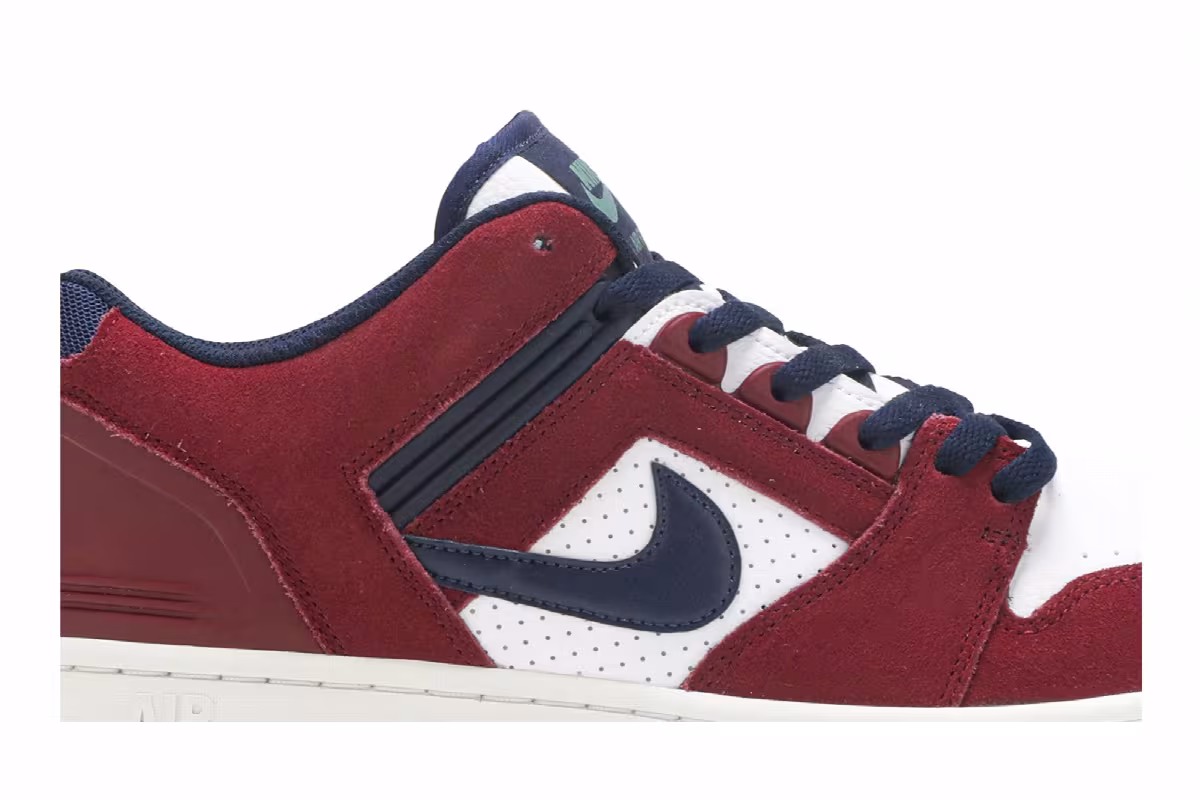 Nike Air Force 2 Low SB Team Red Obsidian, view 3