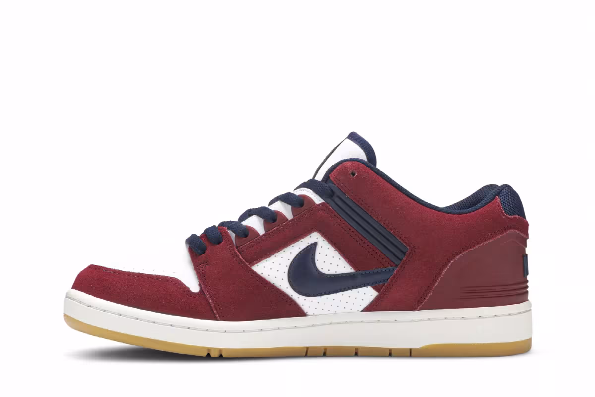 Nike Air Force 2 Low SB Team Red Obsidian, view 4