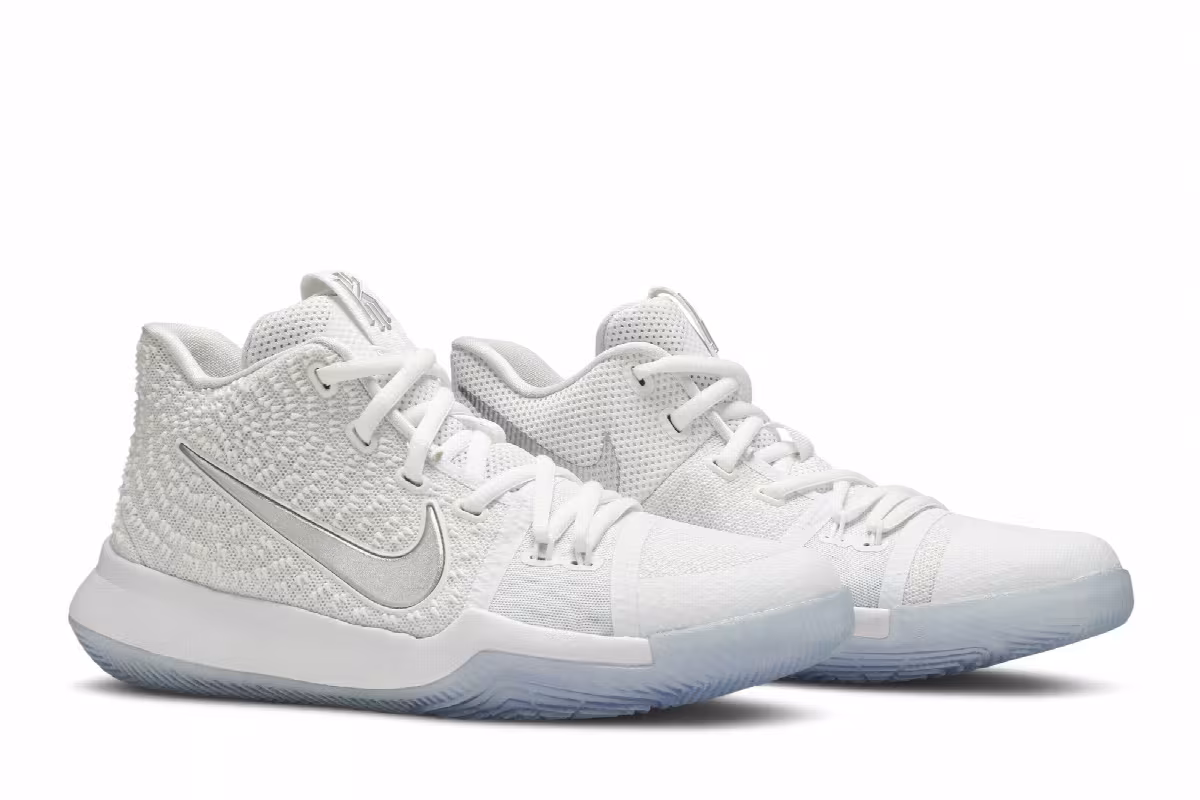 Nike Kyrie 3 GS White Chrome, view 9