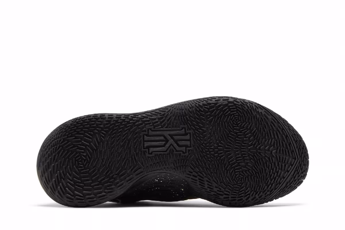 Nike Kyrie Low 3 EP Black, view 5