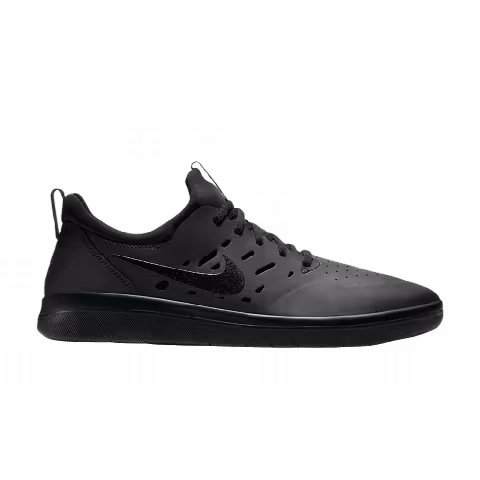 Nike Nyjah Free SB 'Triple Black'
