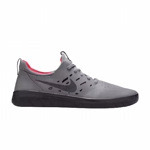 Nike Nyjah Free SB 'Dark Grey'